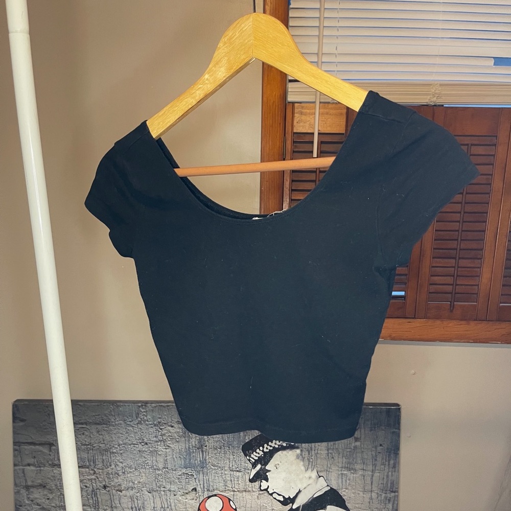 Garage Black Crop Top T- Shirt